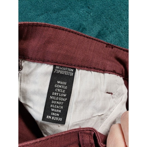 Soho Babe Jeans Sz 7 Womens Red Mid Rise Skinny Distressed Stretch Ladies NWT - Picture 5 of 14